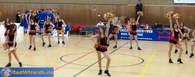 Dragons Cheerleader Dragons Cheerleader (Keine Sensationals für den Basketball in Düsseldorf)